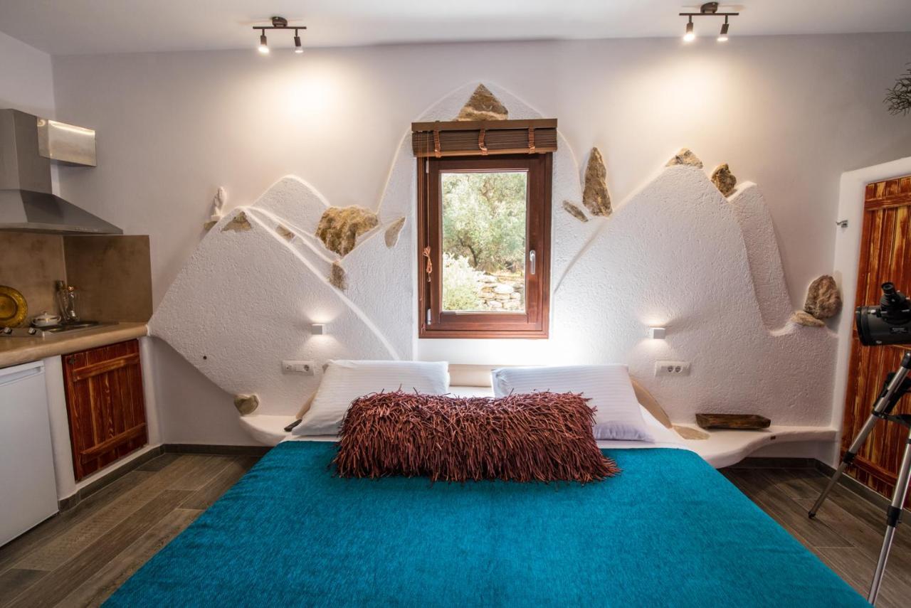 Elaiolithos - Luxury Villa Suites - Adults Only Khalkíon Eksteriør bilde