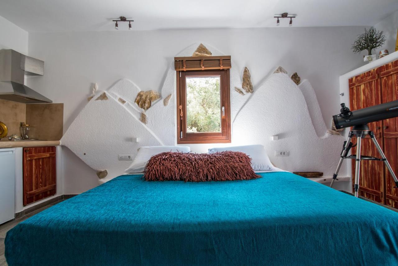 Elaiolithos - Luxury Villa Suites - Adults Only Khalkíon Eksteriør bilde