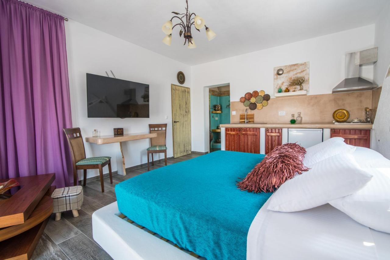 Elaiolithos - Luxury Villa Suites - Adults Only Khalkíon Eksteriør bilde