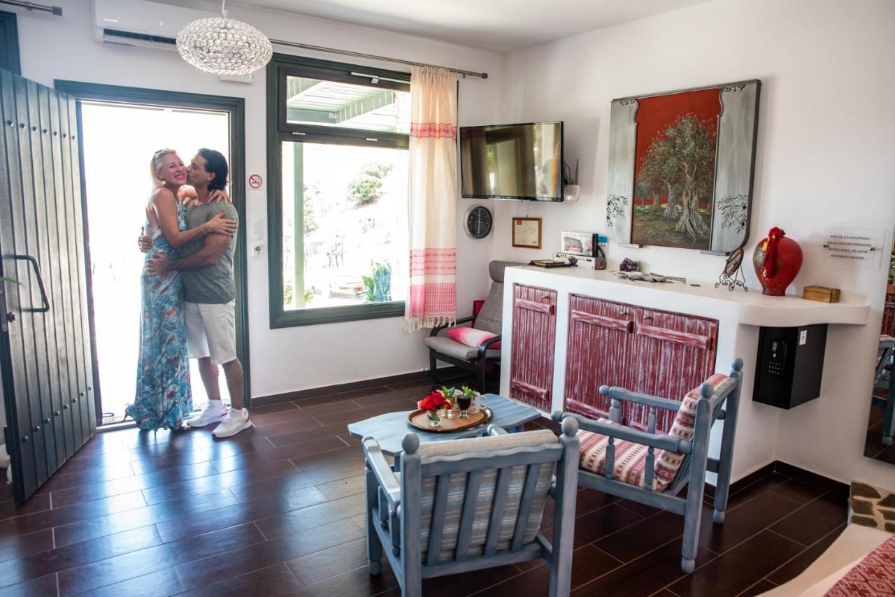 Elaiolithos - Luxury Villa Suites - Adults Only Khalkíon Eksteriør bilde